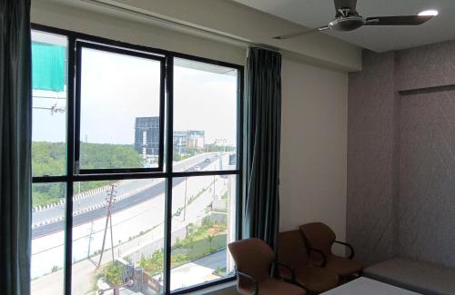 Shamshabad Hotel | Hotel Vista Airport Zone