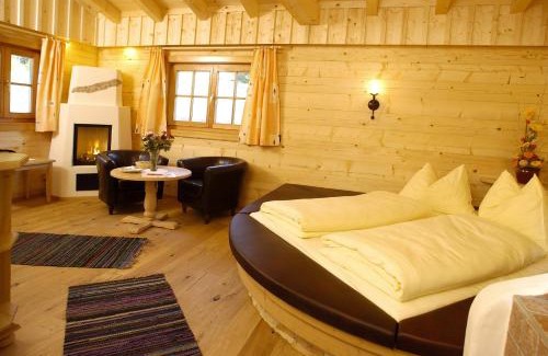 Unken Hotel | Relaxing Oceanfront Retreat at Hotel Vitaloase zu den drei Brüdern