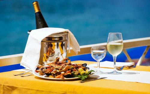 Succhivo Hotel | Relax at Hotel Vittorio Beach Resort with Oceanfront Bliss