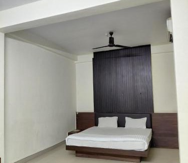 Latur Hotel | Hotel vivek executive