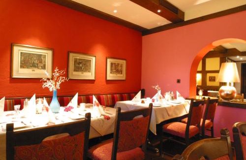 Schwarzenmoor Hotel | Discover Comfort at Hotel Vivendi with Pet-Friendly Amenities