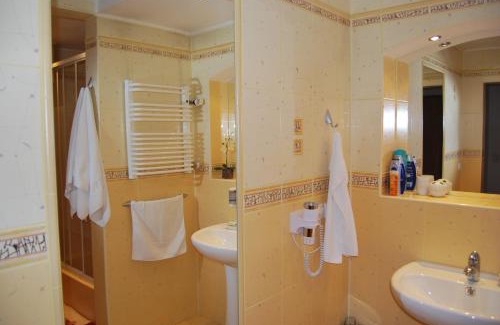 Strykow Hotel | Welcoming Hotel w Dobieszkowie: Pet-Friendly Retreat