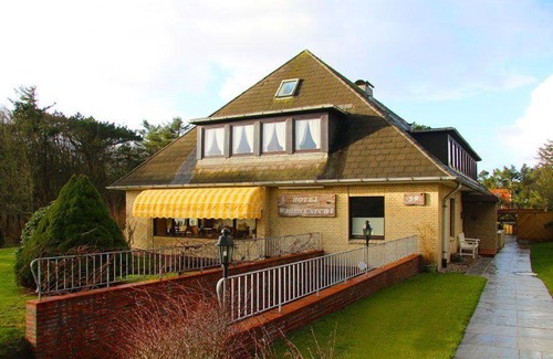 Westerland House | Family-Friendly Stay at Haus-Sonnengruss-Duhnen, 4-Star Retreat