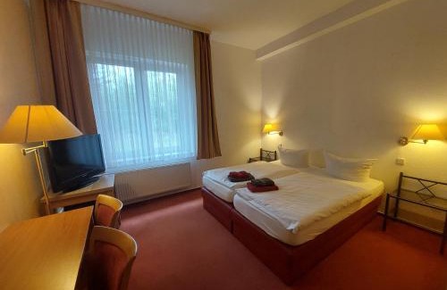 Prieros Hotel | Discover Hotel Waldhaus Prieros: Beachfront Bliss Awaits