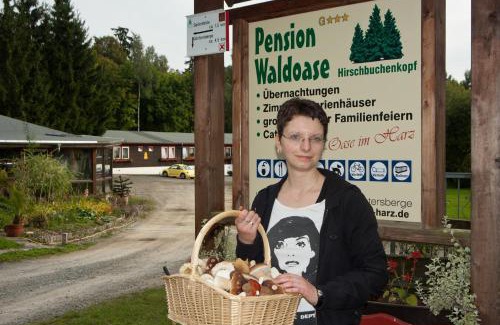 Guentersberge House | Pet-Friendly Hotel Waldoase Hirschbüchenkopf with Pool
