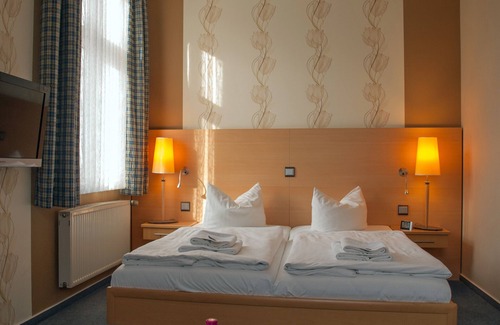 Kyritz Hotel | Guest Favorite Hotel Waldschlösschen with Family-Friendly Perks