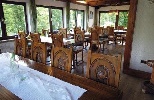Rengsdorf Hotel | Exceptional Stay at Hotel Waldterrasse with Pet-Friendly Amenities
