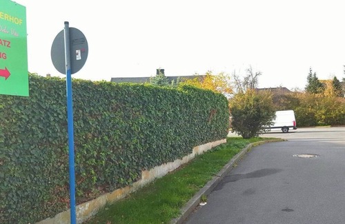 Zittau House | Comfortable Stay at Hotel Weberhof - Pet Friendly Options