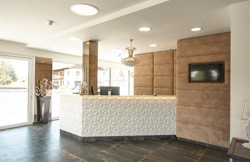 Munderfing Hotel | Elegant Hotel Weiß: Guest Rated 9/10 with Hot Tub & Breakfast