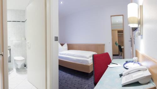 Elsterwerda Hotel | Hotel Weißes Roß: Family-Friendly Stay with Hot Tub Access