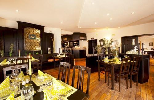 Elsterwerda Hotel | Hotel Weißes Roß: Family-Friendly Stay with Hot Tub Access