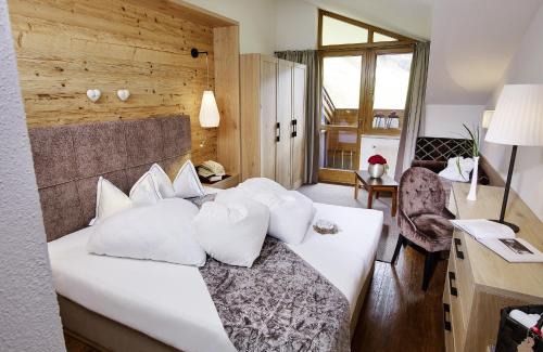 See Hotel | Exquisite Hotel Weisses Lamm: Oceanfront Retreat with Spa