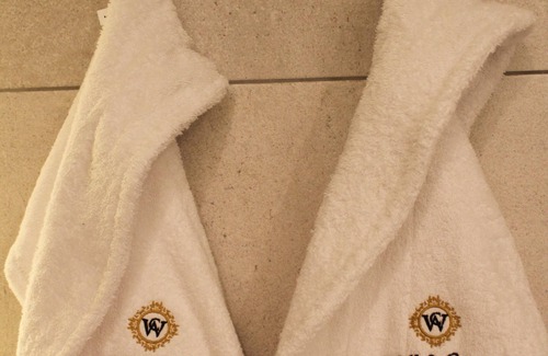 Dreta de l'Eixample Hotel | Discover Well and Come Boutique Hotel with Spa & Pool Access