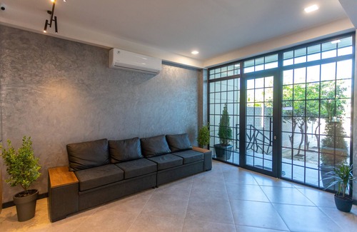 Kutaisi Hotel | Budget-Friendly Hotel West Way with Family Amenities