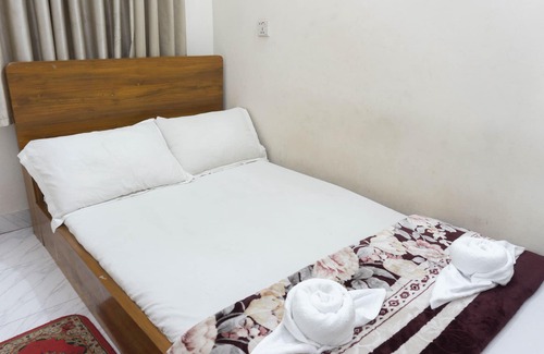 Dhaka Hotel | Budget-Friendly Stay at Hotel White House International