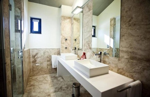 Cozvijar Hotel | Experience Hotel & Winery Señorío de Nevada: 4-Star Retreat