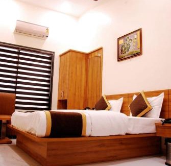 Falna Hotel | Hotel Wing Orbit