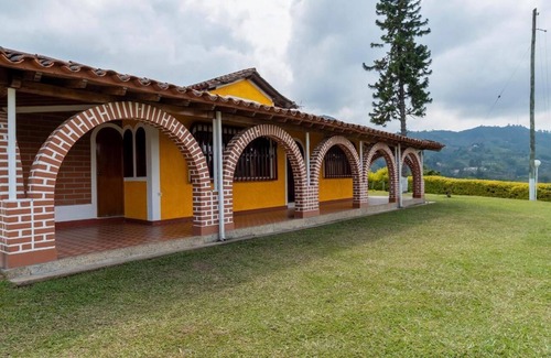 El Penol Hotel | HOTEL WITH POOL IN GUATAPE