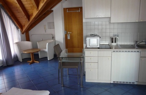 Flein Hotel | Top-Rated Hotel Wo Der Hahn Kräht with Family-Friendly Features