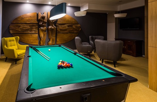 Gizycko Hotel | Cozy Hotel Wodnik with Ocean Views & Relaxing Spa Amenities