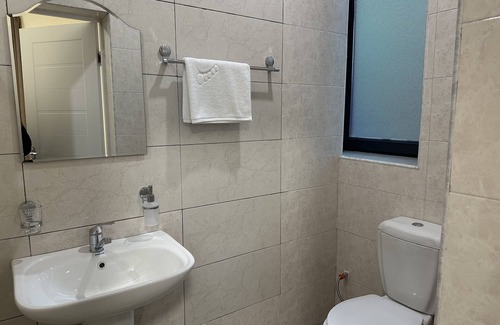 Dilijan Hotel | Discover Hotel X: Family-Friendly with Pool and Breakfast