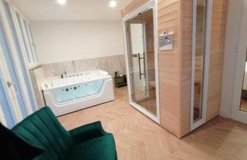 Saviano Hotel | Discover Hotel XBusiness: 4-Star Stay with Hot Tub Access