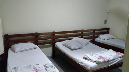 Casimiro de Abreu House | Budget-Friendly Stay at Hotel Ximenes - Pet & Child Friendly
