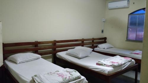 Casimiro de Abreu House | Budget-Friendly Stay at Hotel Ximenes - Pet & Child Friendly