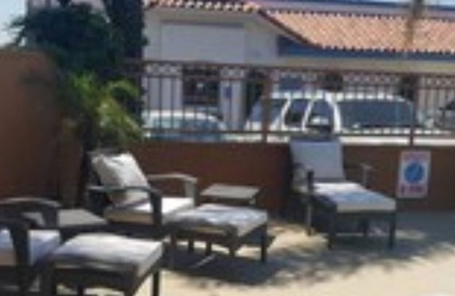Moreno Valley Hotel | Hotel XOLA Trademark Collection by Wyndham
