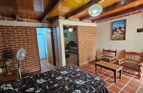 Tangancicuaro de Arista Hotel | Hotel y Cabañas Manolo