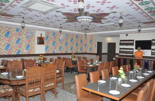 Barmer Hotel | Budget-Friendly Hotel Yaduraj with Breakfast & Family Fun