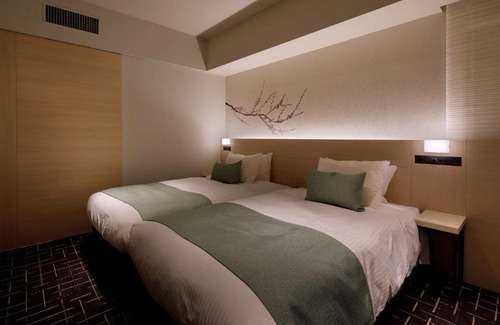 Hatchobori Hotel | Discover Comfort at Hotel Yaenomidori Tokyo - 4-Star Stay