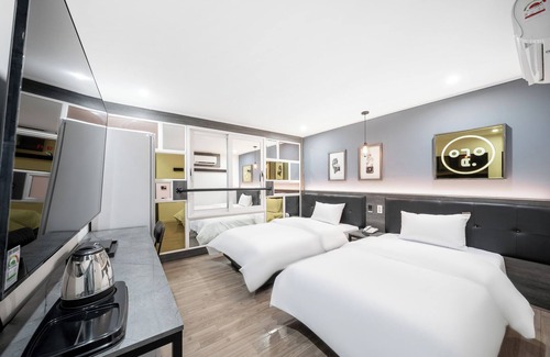 Gwangju Hotel | Discover Hotel Yeogiuhtte Gwangju Baek Un: Family-Friendly Stay