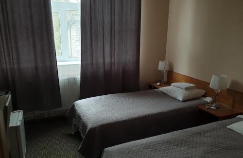 Narva-Joesuu Hotel | Discover Comfort at Hotel Yes: Pet-Friendly & Spa Amenities