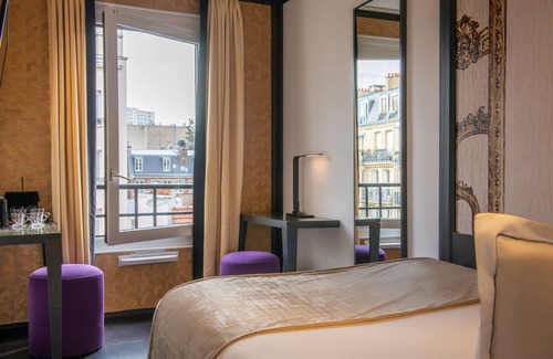 Necker Hotel | Elegant Hotel Yllen Eiffel: 4-Star Stay with Spa & Breakfast