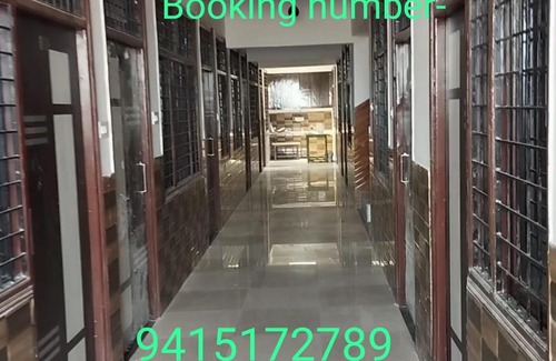 Kannauj Hotel | Budget-Friendly Stay at Hotel Yogendra with Breakfast Included