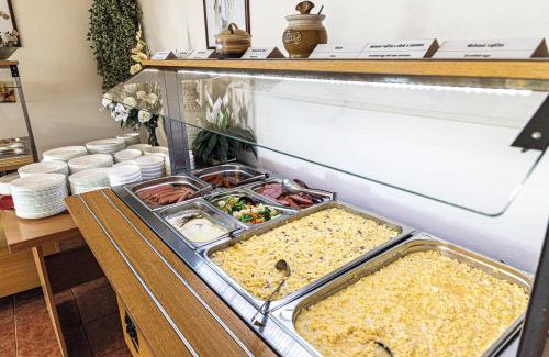 Mikulov Hotel | Discover Hotel Zámeček: Family-Friendly with Breakfast & Pets