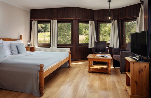 Hermankovice Hotel | Discover Comfort at Hotel Zámeček Janovičky - Rated 8.8/10