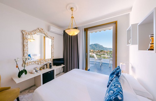 Pogerola Hotel | Discover Hotel Zì 'Ntonio: Guest Rated 10/10 with Spa & Dining