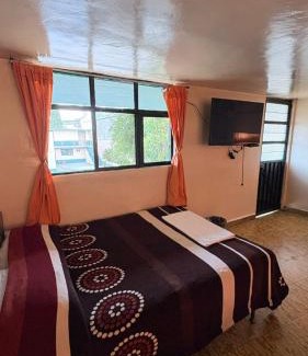 Puebla Hotel | Inviting Hotel Zaragoza with Breakfast and Great Reviews