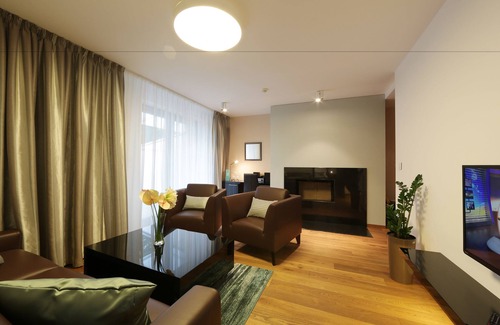 Kvakovce Hotel | Discover Hotel Zelená Lagúna: 4-Star Haven with Spa & Pool