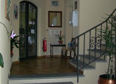 Losone Hotel | Pet-Friendly Retreat at Hotel Zelindo with Breakfast Included
