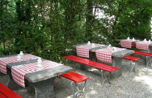 Losone Hotel | Pet-Friendly Retreat at Hotel Zelindo with Breakfast Included