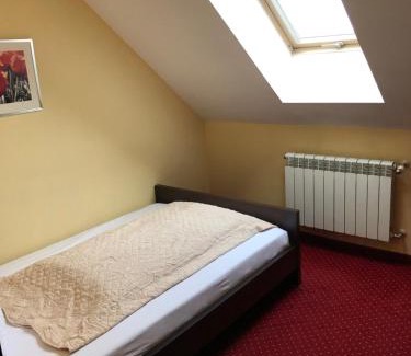 Radomsko Hotel | Budget-Friendly Hotel Zodiak with Pool and Hot Tub