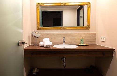 Hallschlag Hotel | Discover Hotel Zuckerfabrik: Pet-Friendly Retreat Awaits