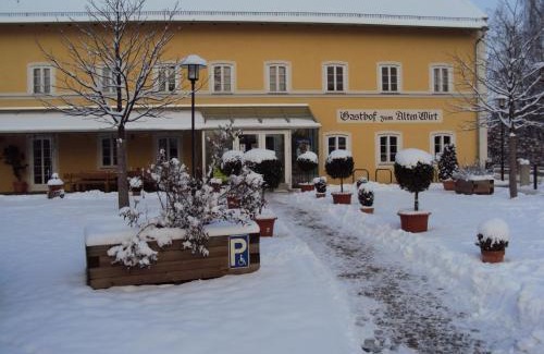 Langenbach House | Discover Comfort at Hotel zum Alten Wirt - Pet Friendly Stay