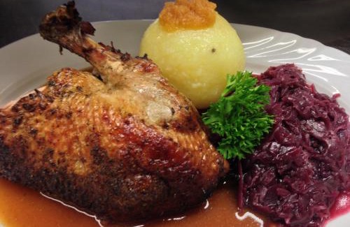 Langenbach House | Discover Comfort at Hotel zum Alten Wirt - Pet Friendly Stay