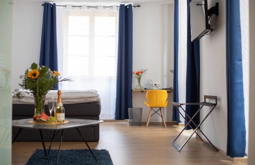 Freistadt Hotel | Explore Hotel Zum goldenen Hirschen: Spa & Family Friendly