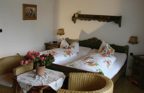 Braunlage House | Pet-Friendly Retreat at Hotel Zur Erholung - Guests Love It!