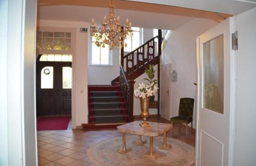 Bad Klosterlausnitz Hotel | Pet-Friendly Retreat at Hotel zur Köppe - Rated 8.5/10